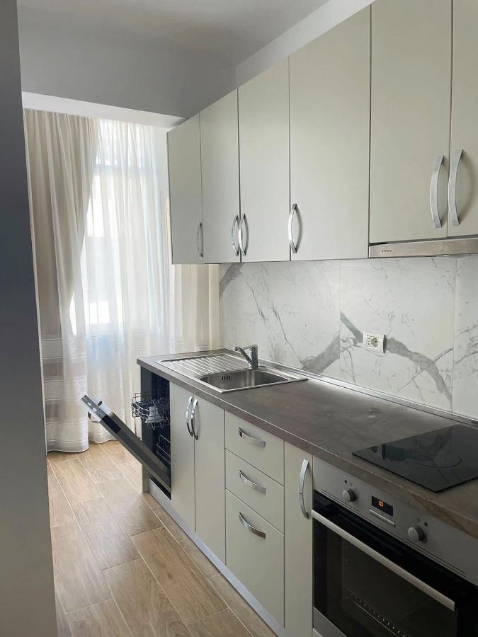 Central City Apartment 티라나 외부 사진