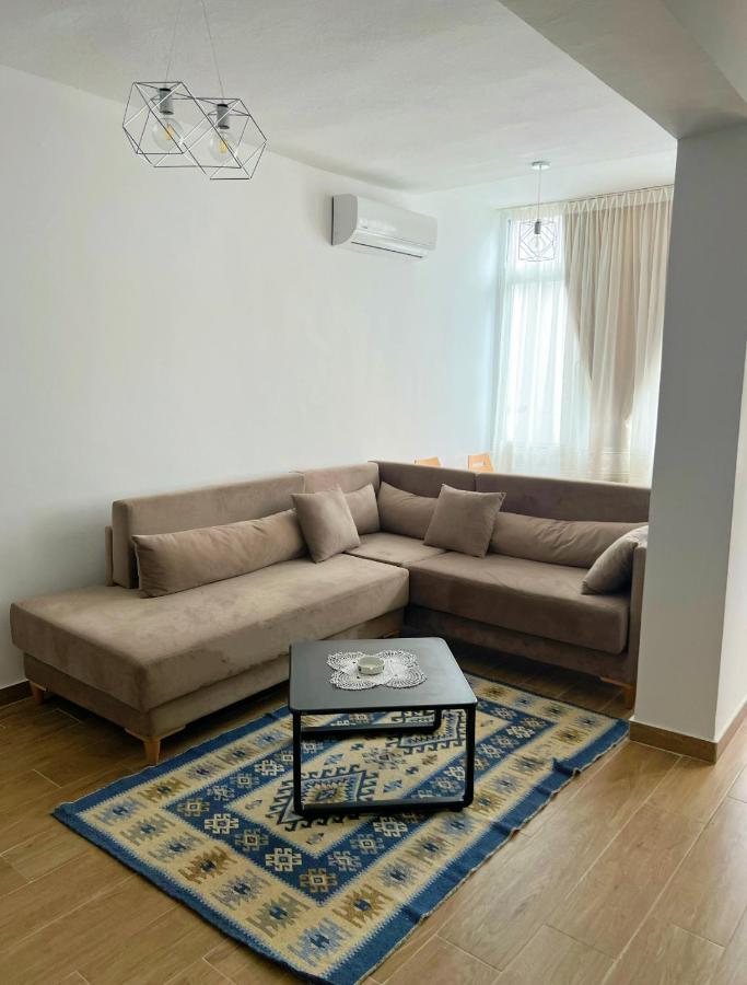 Central City Apartment 티라나 외부 사진
